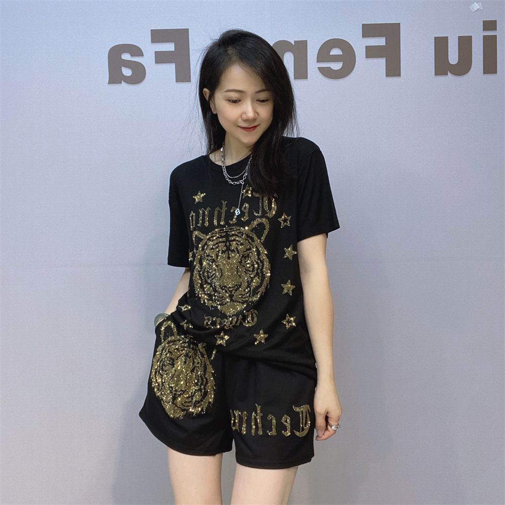 Women's Clothing Summer New Short Sleeved Shorts Women's Casual Suits European Women's Clothing Hot Diamond T Shirt Two Piece Suit_ecoleips.com