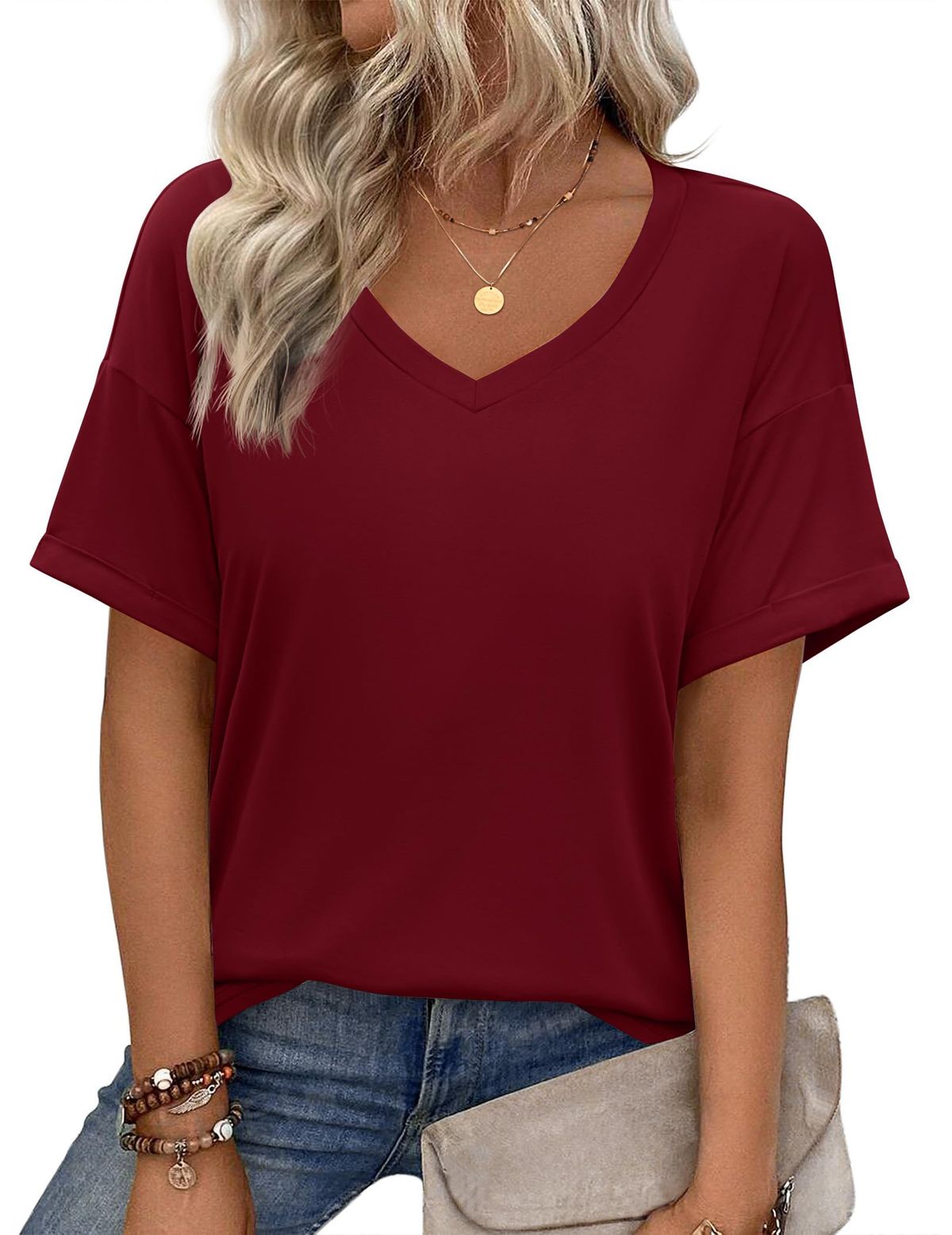 Zeagoo Womens Summer Tops Short Sleeve Casual Shirts Floral Tee Trendy 2026 Basics V Neck Plain Tshirt_ecoleips.com