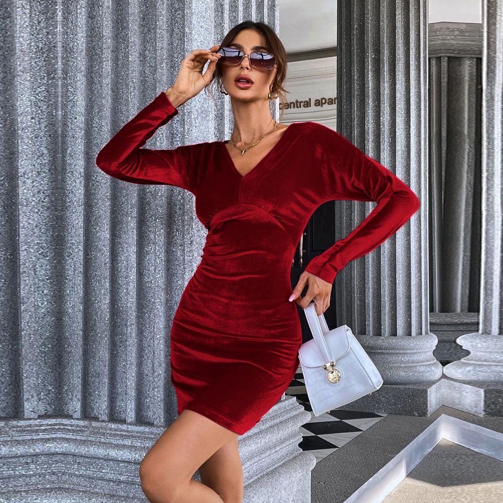 2025 Autumn Winter Women's Sexy Backless Bodycon Waist Slimming Long Sleeve Velvet Dress Gown_ecoleips.com