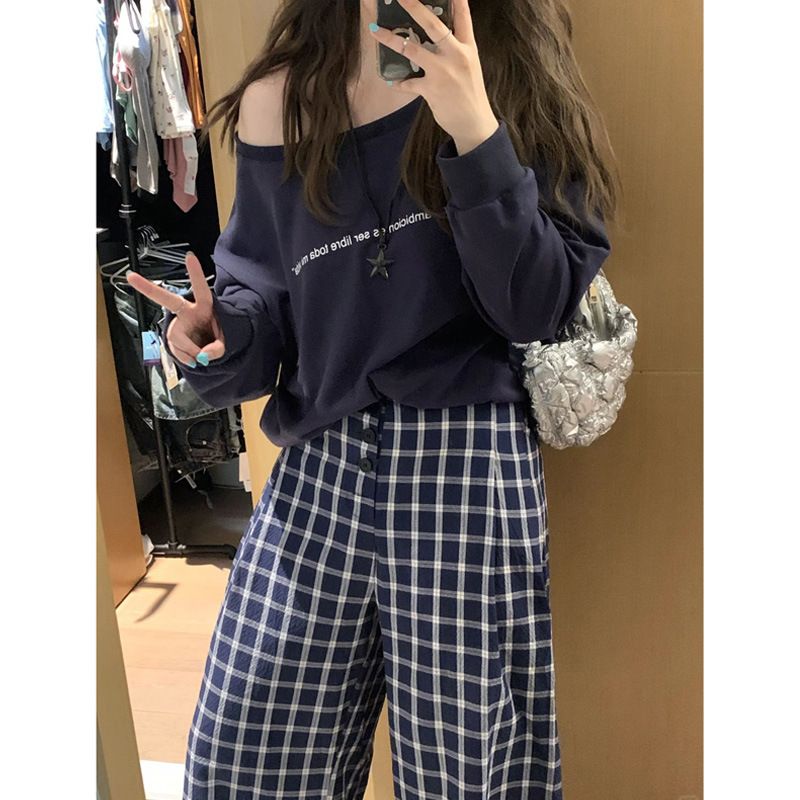 real-shot Printed Off-shoulder Sweatshirt For Women, Fleece-lined Thickened, Autumn Winter 2024, Loose And_ecoleips.com
