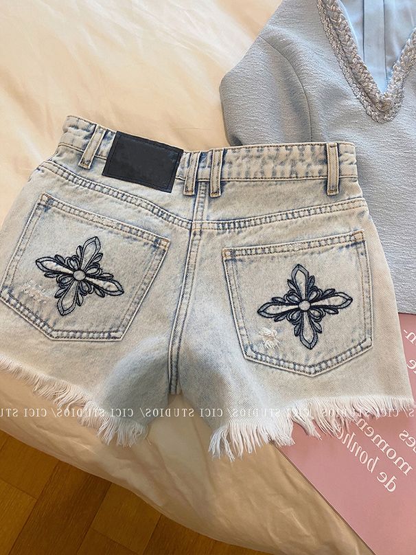 Distressed Washed Embroidered Raw Edge Denim Shorts For Women, Summer 2025 New High-Waisted Straight-Leg Sweet Cool Girl_ecoleips.com