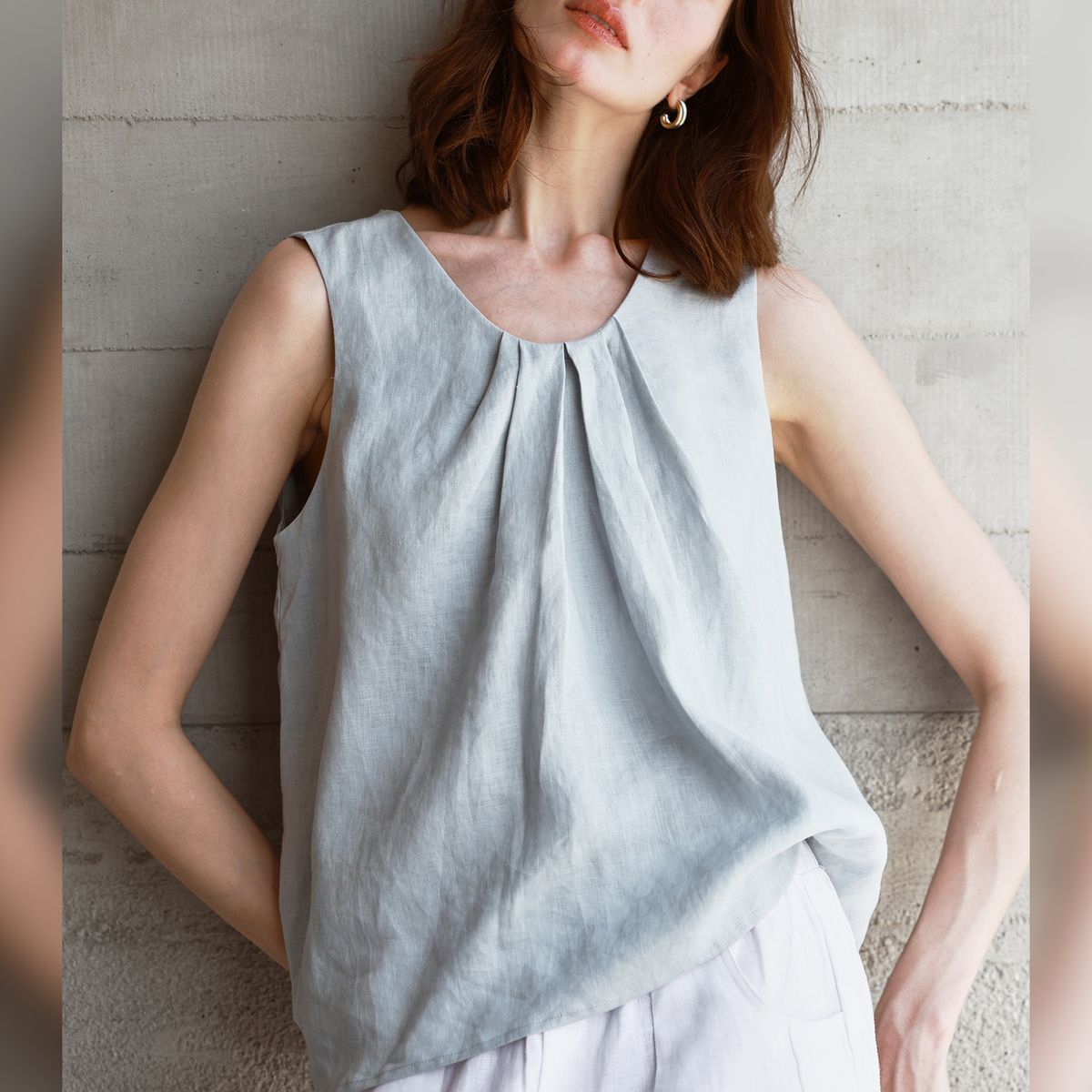 Elegant Women's Pure Linen Vest Sleeveless round Neck Camisole with Front Pleated Design Solid Color High Quality_ecoleips.com