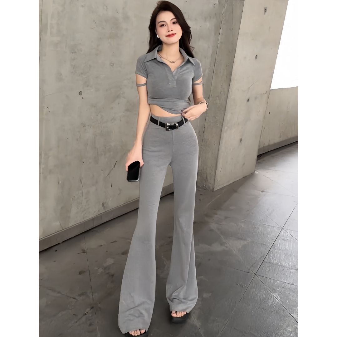 European-style Short-sleeved Sports Suit For Women, 2026 Summer New Trendy Slim-fit Short Top And Flared Pants Two-piece_ecoleips.com