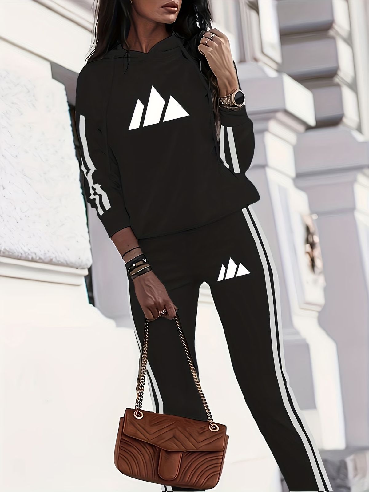 Women's Loose Fit Sportswear Set with Hood Side Stripe Long Sleeve Top And Pants in Black Or White Sizes S to XXL_ecoleips.com