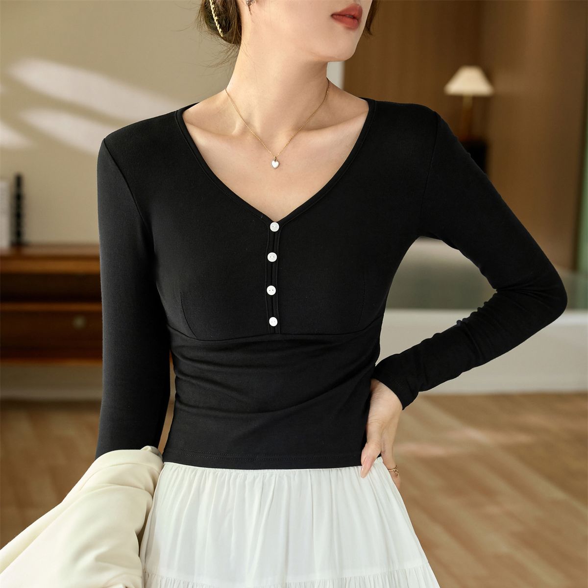 2025 #High Quality Products # Temperament And Age Reducing Design Sense T-Shirt For Women's Long Sleeved 2025 Autumn Outfit_ecoleips.com