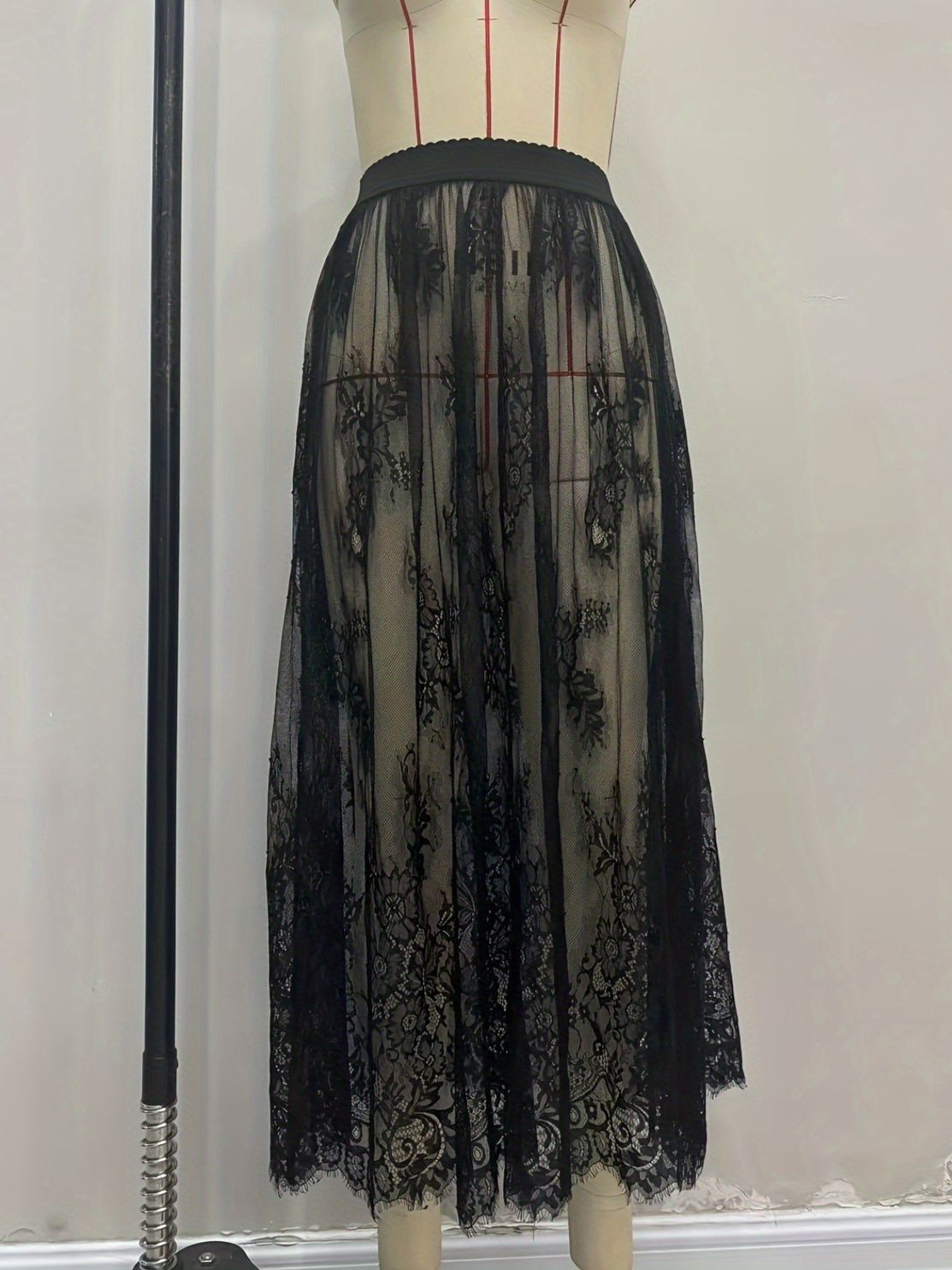K European And American Style Women's Clothing New Dark Lace See Through Half Skirt Long Skirt Gothic Style_ecoleips.com