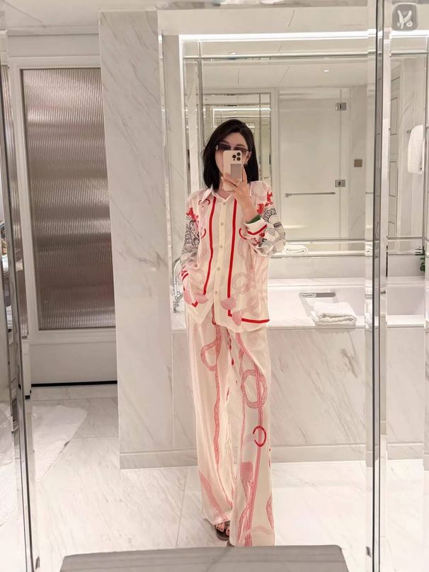 Elegant Printed Satin Loungewear Set, Long Sleeve Shirt And Wide-Leg Pants, Sophisticated Two-Piece Ensemble_ecoleips.com