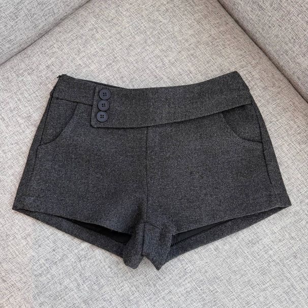 Women's High-Waisted Button down Wool Shorts Stylish Slimming Grey Retro A-Line Bodycon Hot Pants for Autumn/Winter_ecoleips.com