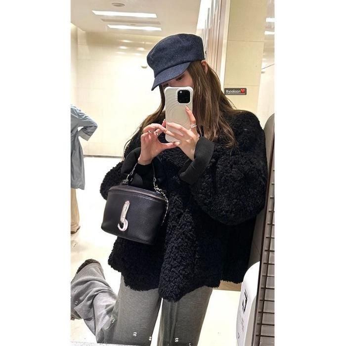 Women's Clothing Women's Casual Eco-Friendly Sherpa Jacket Winter Short Coat Loose Thick Faux Fur Outerwear Youthful Top (Khaki, Black)_ecoleips.com