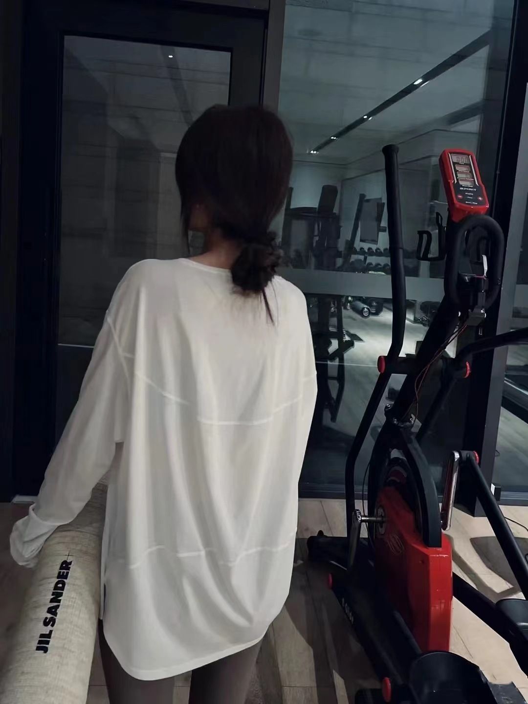 Nylon Yoga Top – Long-Sleeve Sun Protection Shirt – U-Neck, Lightweight & Stretchy, Sizes S-Xxl Breathable & Stretchy_ecoleips.com