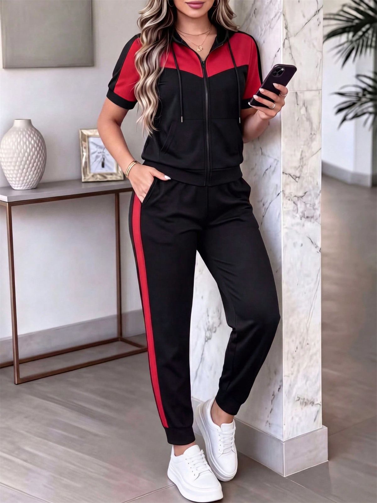 Women's Casual Contrast Trim Hooded Top And Striped Straight Leg Pants Two-Piece Outfit Short Sleeve Set_ecoleips.com