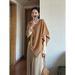 Stunning Early Autumn Outfit In Korean Old Money Style, With A Relaxed And Sophisticated Vibe, Super Stylish Cape_ecoleips.com