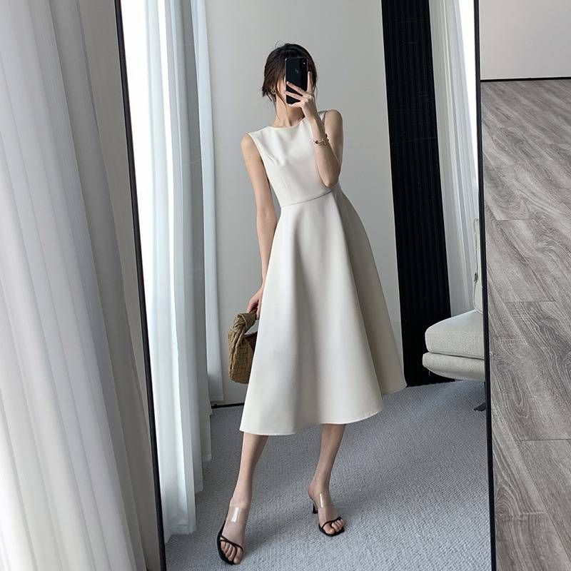 Elegant White Sleeveless Maxi Dress – High Waist A-Line Silhouette With Slimming Fit (Perfect For Summer Evenings, Weddings & Cocktail Parties)_ecoleips.com