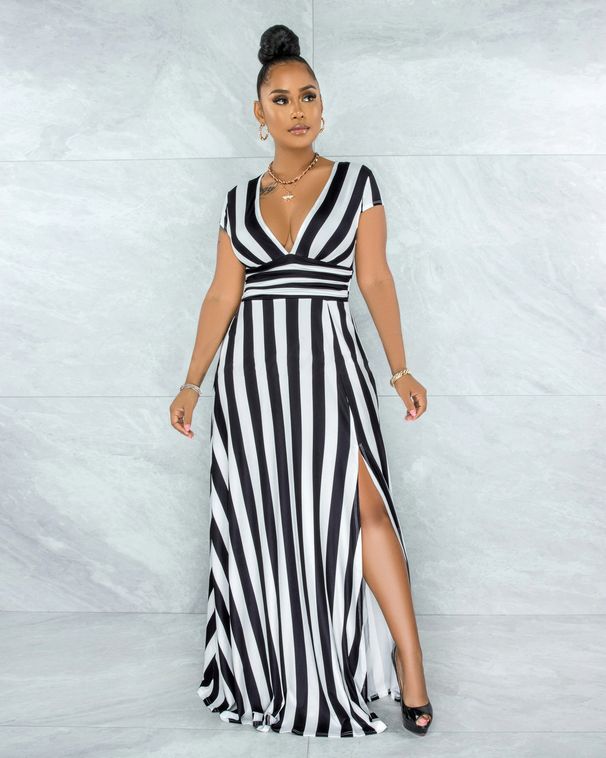 Women's Fashion Dress With Striped Design And Split Front_ecoleips.com