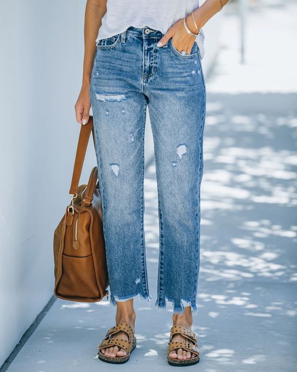 Women's Distressed Light Blue Cropped Straight Leg Denim Jeans Casual Cotton Fashion Comfortable Outerwear_ecoleips.com