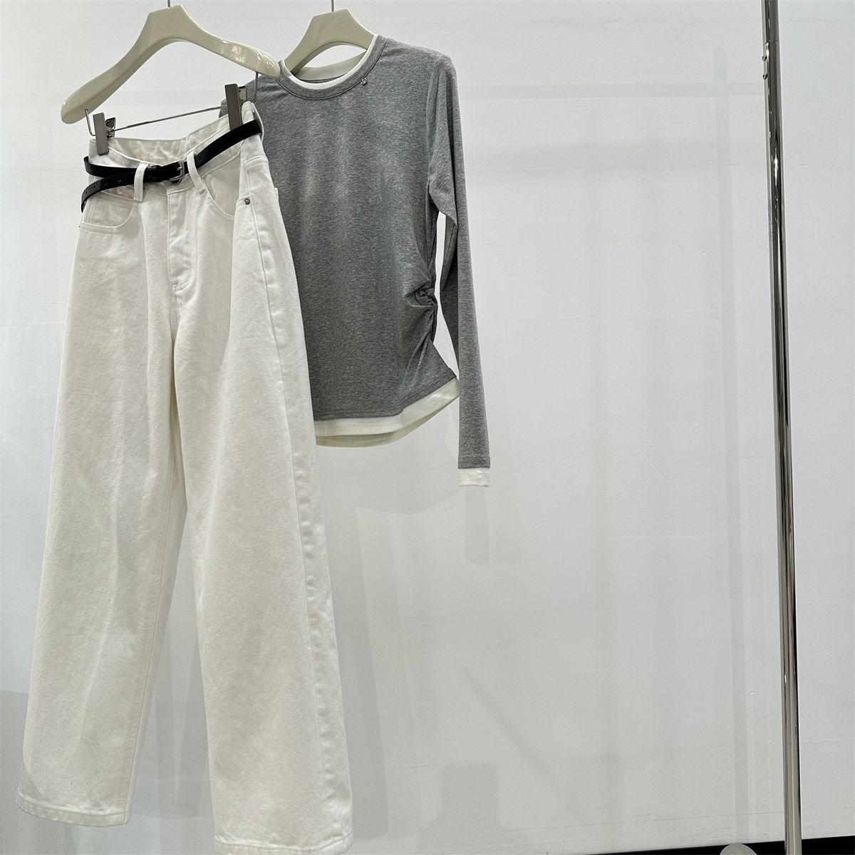 French Style Old Money Repayment High-Density Pure Cotton White Jeans For Women 26 Spring High Waist Slimming Versatile_ecoleips.com