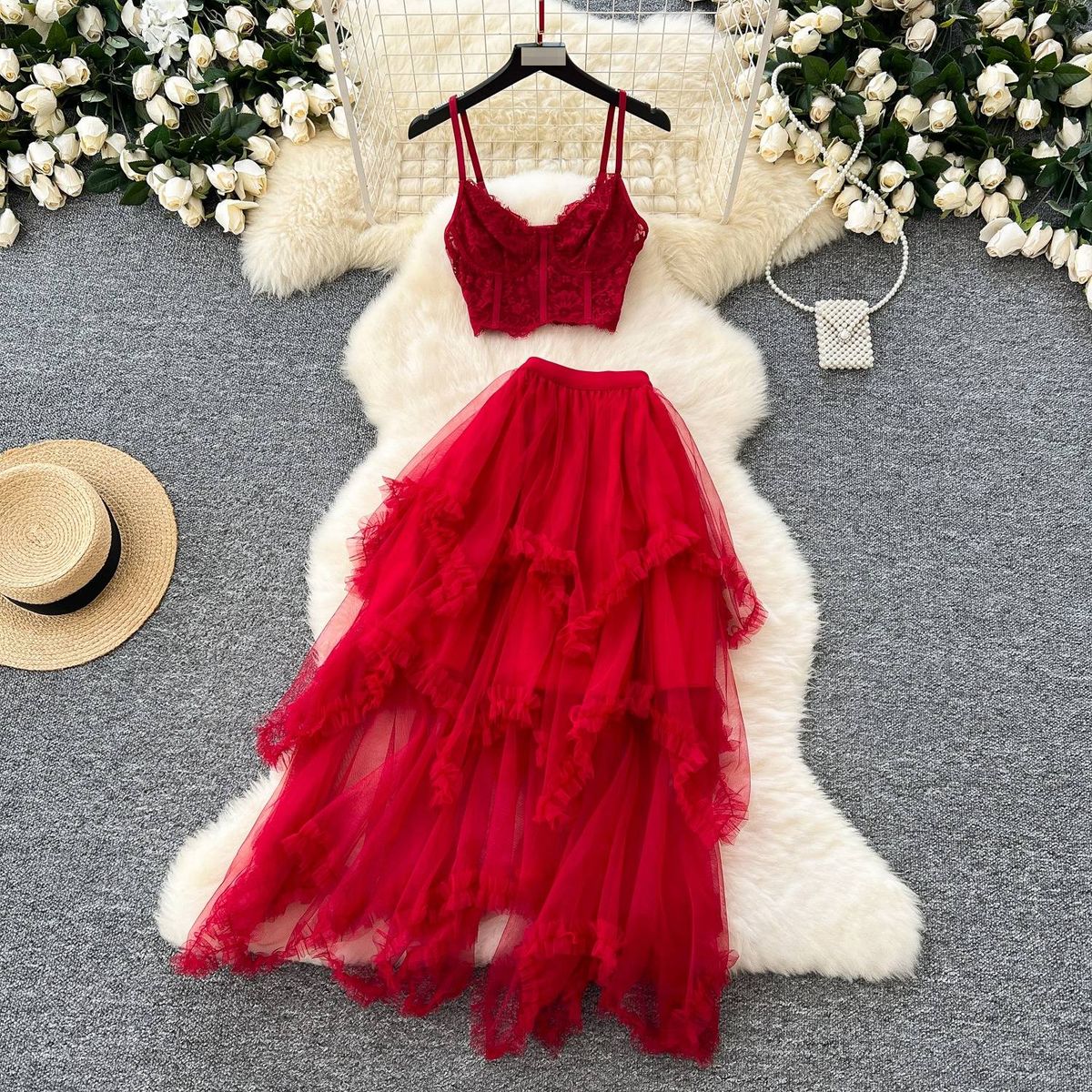 Elegant Lace Camisole Top With High-Waisted Mesh Skirt Set – Trendy Two-Piece Outfit For Women_ecoleips.com