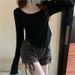 Women's Long Sleeve Basic Stretch Knit Tee Asymmetrical Hem Crop Top for Fall And Winter Layering_ecoleips.com