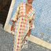 Elegant Women's Dress With Printed Long Skirt, V-Neck Design, And Lantern-Style Half-Sleeve Design_ecoleips.com