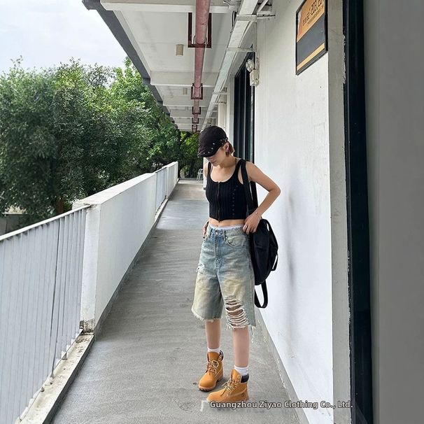 Summer High Street Women's Ripped Denim Mid-Length Shorts Slim Fit Straight Leg Distressed Washed Frayed Edges Five Point_ecoleips.com