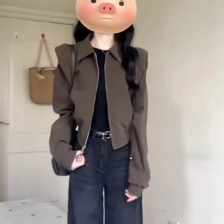 Women's Short Brown Jacket For Early Autumn – Stylish Cropped Zippered Coat With Pockets, Trendy Streetwear Fashion_ecoleips.com