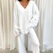 Plus Size Women's Clothing, Plus Size Suits, European And American Winter Comfortable Solid Color V Neck Casual Daily Home Warm Two Piece Suit_ecoleips.com