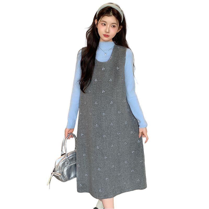 Autumn New Korean Fashion Gray Three-Dimensional Bow Wool Maternity Dress_ecoleips.com
