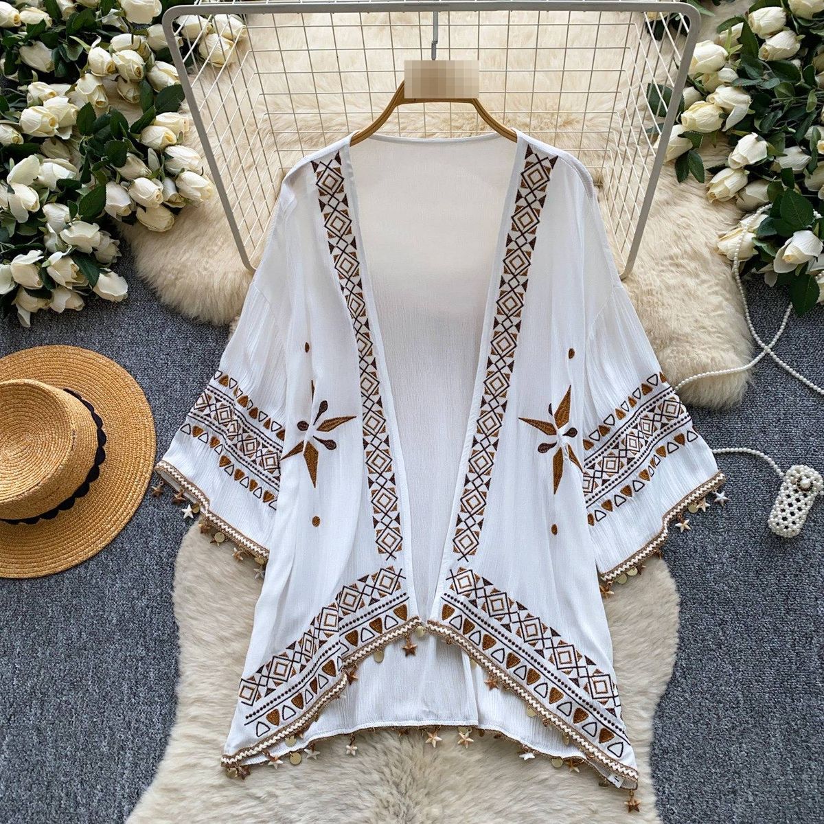 Women's Shawl Style Coat Lightweight Breathable Loose Fitting Embroidered Tassel Top Retro Stylish Resort Wear_ecoleips.com