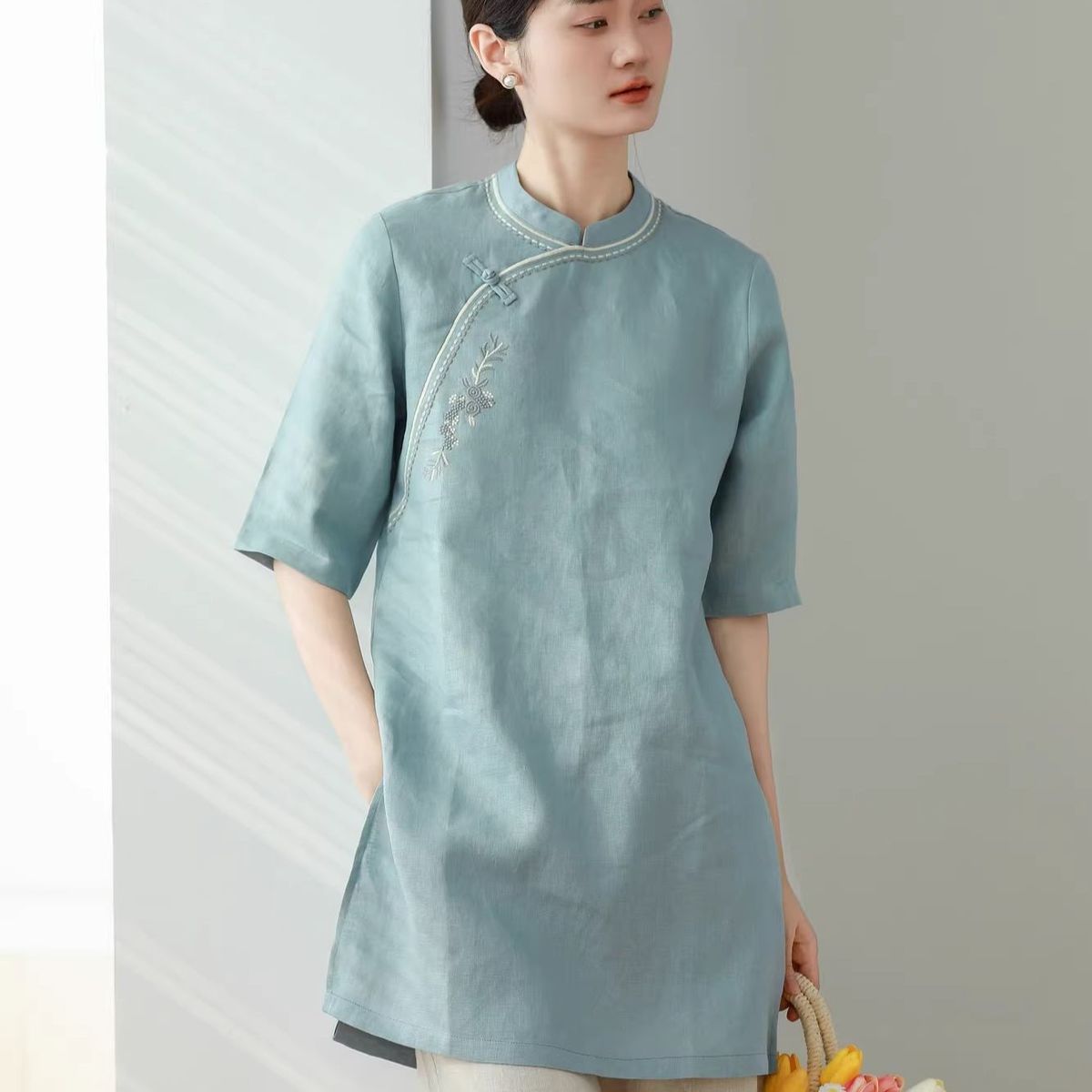 New Chinese-Style Stand-Up Collar, Button-Up, Chinese-Style Embroidered Cotton And Linen Tea Suit, Short-Sleeved Summer,_ecoleips.com