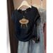 Women's Cotton V-Neck Short Sleeve T-Shirt – Khaki Casual T-Shirt With Waist Pleats & Tailored Fit_ecoleips.com