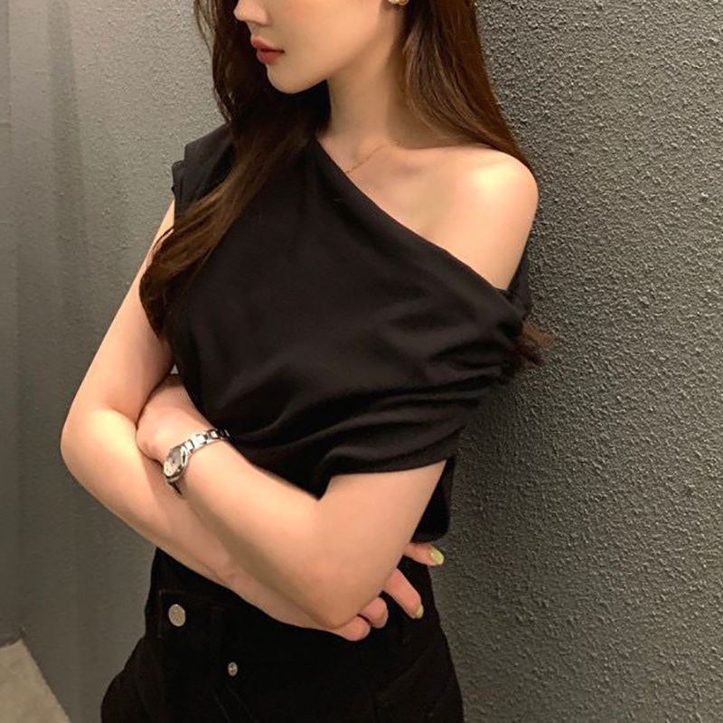 Korean Chic Women's Off-Shoulder T-Shirt Unique Irregular Design Loose Fit Solid Color Short-Sleeved Pullover Summer Top_ecoleips.com