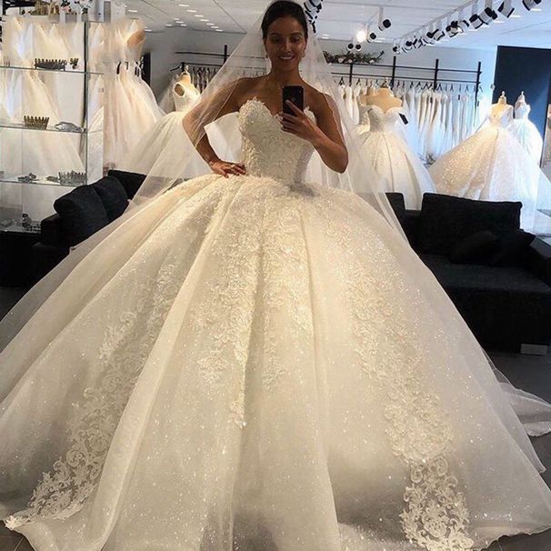 Beaded Off Shoulder Wedding Dress With Sweetheart Neckline, Elegant Tulle Lace Princess Ball Gown Bridal Dress_ecoleips.com