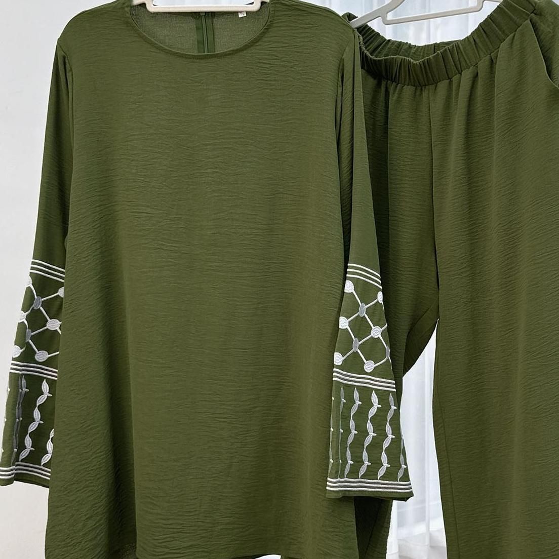 Women's Floral Stitch Two-Piece Outfit Elegant Casual Embroidery Top Wide-Leg Pants Set_ecoleips.com