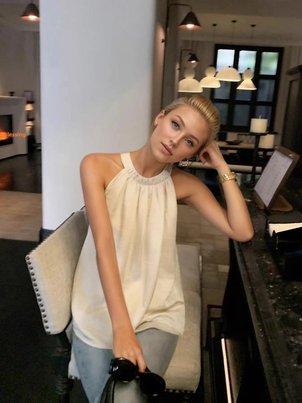 European American Cross-border Foreign Trade Bestseller: French-style Halter Neck Tank For Women, Textured, Fashionable_ecoleips.com