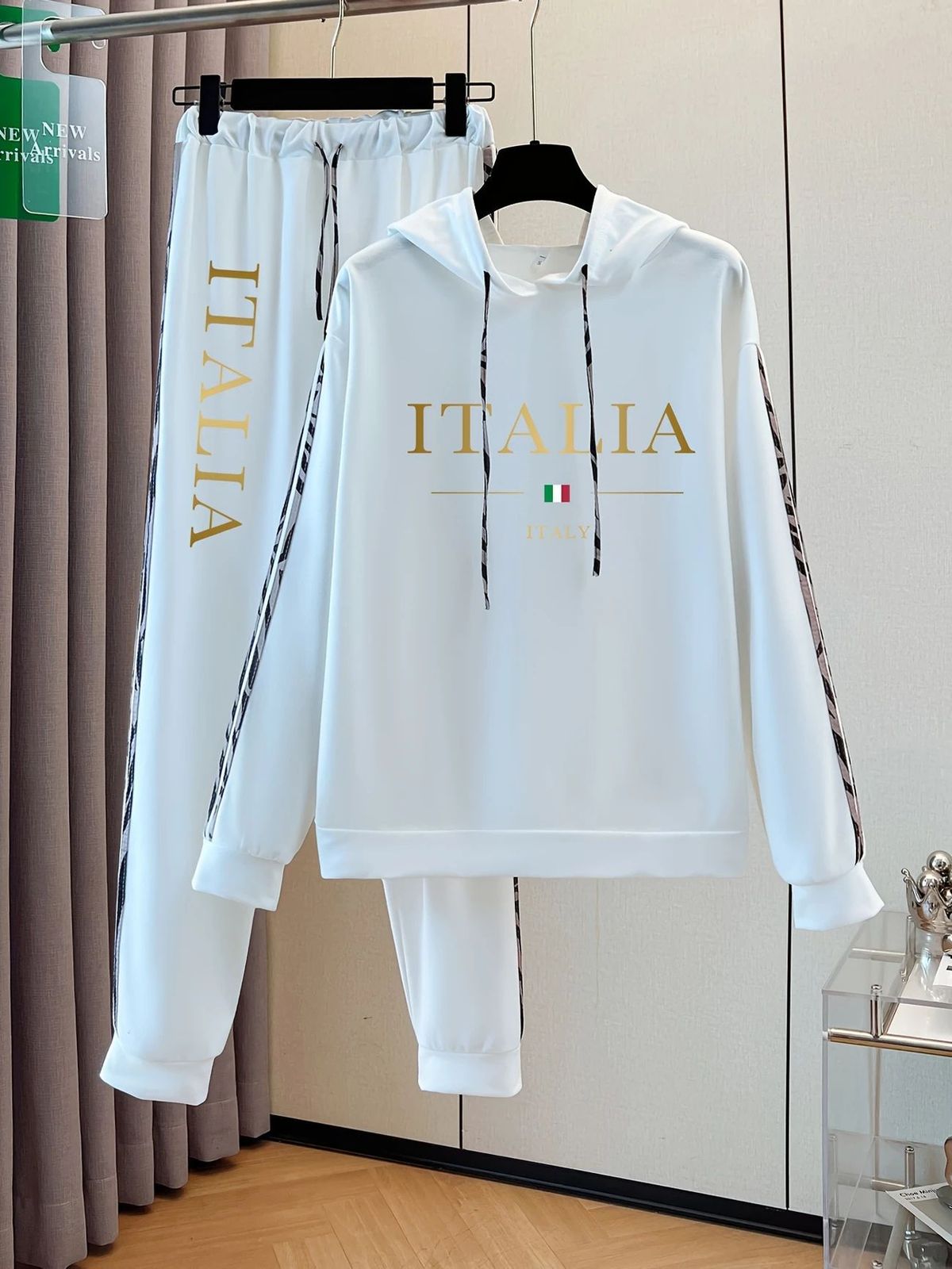 Women's Letter Print Hoodie Set, Long Sleeve Pullover Sweatshirt And Elastic Waist Pants_ecoleips.com