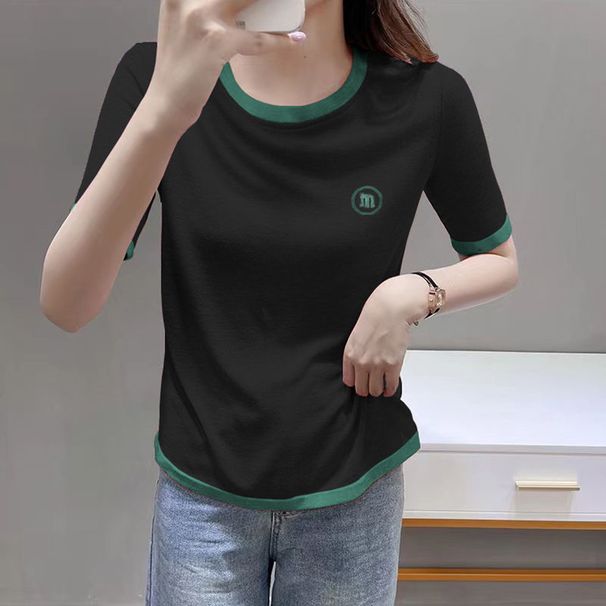 Women's Clothing For Larger Sizes: A Short-Sleeved T-Shirt Designed For Slightly Fuller-Figured Women, Featuring Bamboo-_ecoleips.com