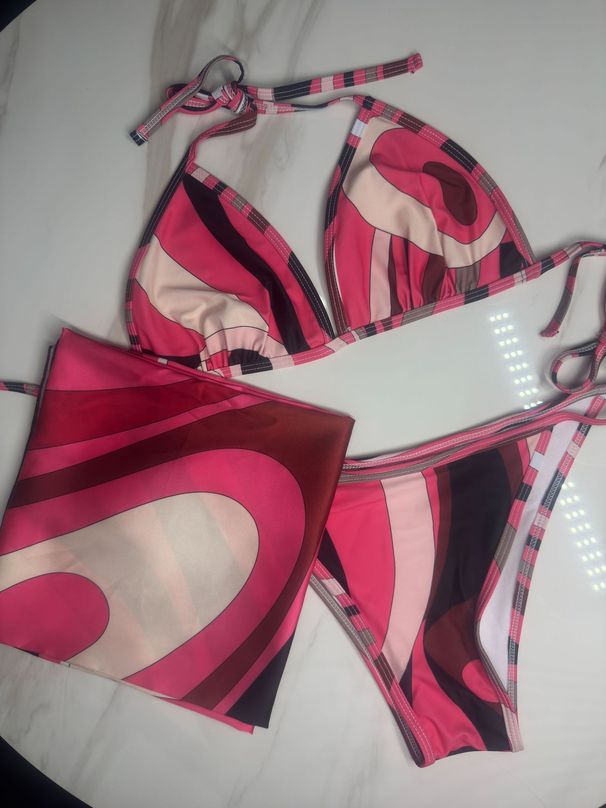 Pink Striped Silk Bikini Set Women's Fashionable Cover-Up Beachwear Sexy Vacation Style Swimsuit For All Seasons_ecoleips.com