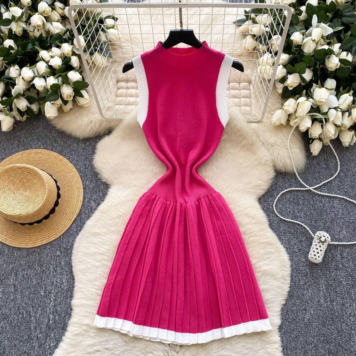Women's Clothing High End Niche Knitted Dress For Women In Summer Retro Waist Slimming Contrast Color Stitching Pleated Vest Skirt_ecoleips.com