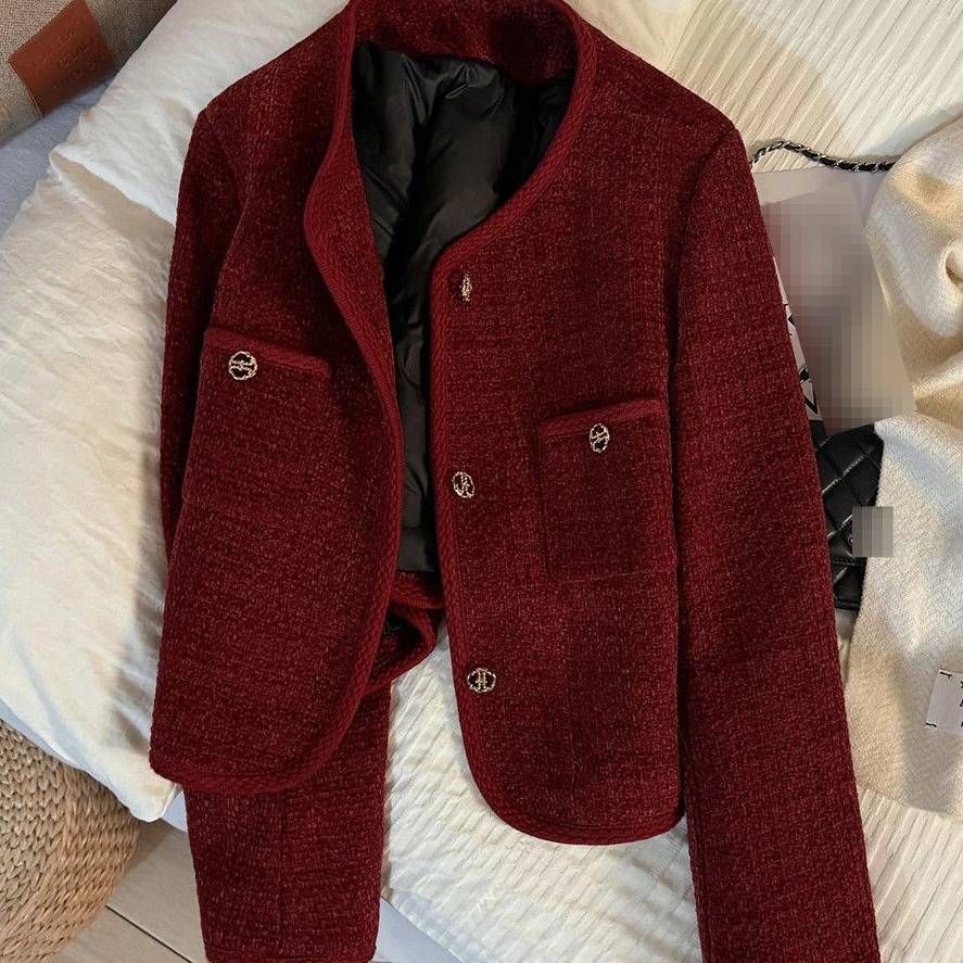Elegant Burgundy Short Tweed Jacket For Women - Winter Fashion Outerwear With Thickened Lining, Classic Round Neck, Button Detail, Petite_ecoleips.com