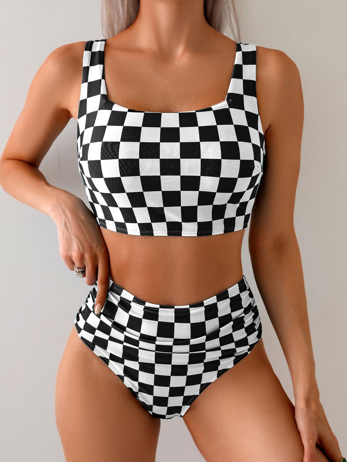 Color-Blocked Grid Print Bikini Set – High-Coverage Adjustable Swimwear (UPF 50+, Quick-Dry & Chlorine-Resistant)_ecoleips.com