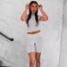 Women's Casual Short Sleeve Top + Roll-Up Shorts Set – Trendy Two-Piece Outfit (Black/Light Gray/Blue/Pink, S-Xl)_ecoleips.com
