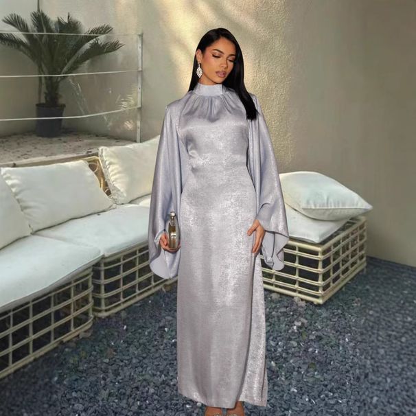 "Elegant Gold-Stamped Muslim Dress – Modest Pullover Robe With Semi-High Neck For Women"_ecoleips.com