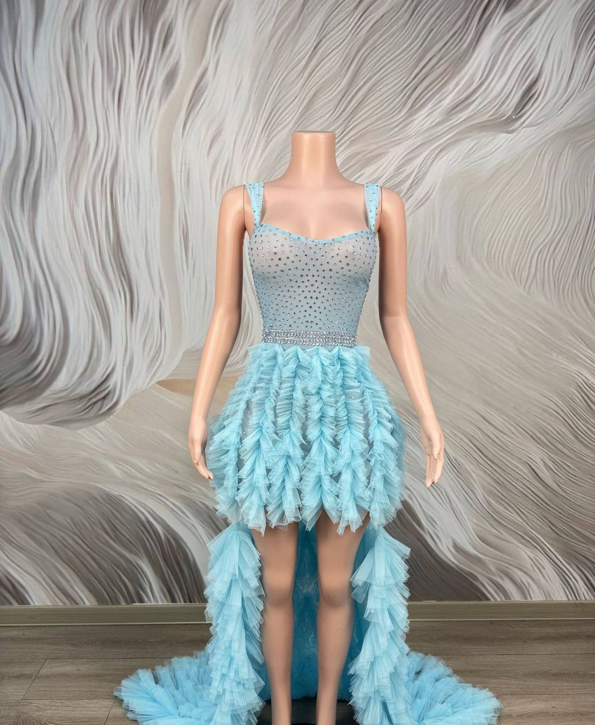 Women's Baby Blue Rhinestone Halter Neck Mini Dress With Train Fashion Show Photoshoot Birthday Party Ladies' Prom Evening Wear_ecoleips.com