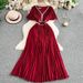 Elegant V Neck Rhinestone Embellished Dress With Short Sleeves Waist Cinching Slimming Pleated Long Skirt For Sophisticated Women_ecoleips.com