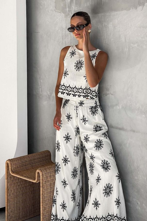 Women's Clothing Fashion Women's Casual Printed Sleeveless Tops Wide Leg Pants Suits For Women_ecoleips.com