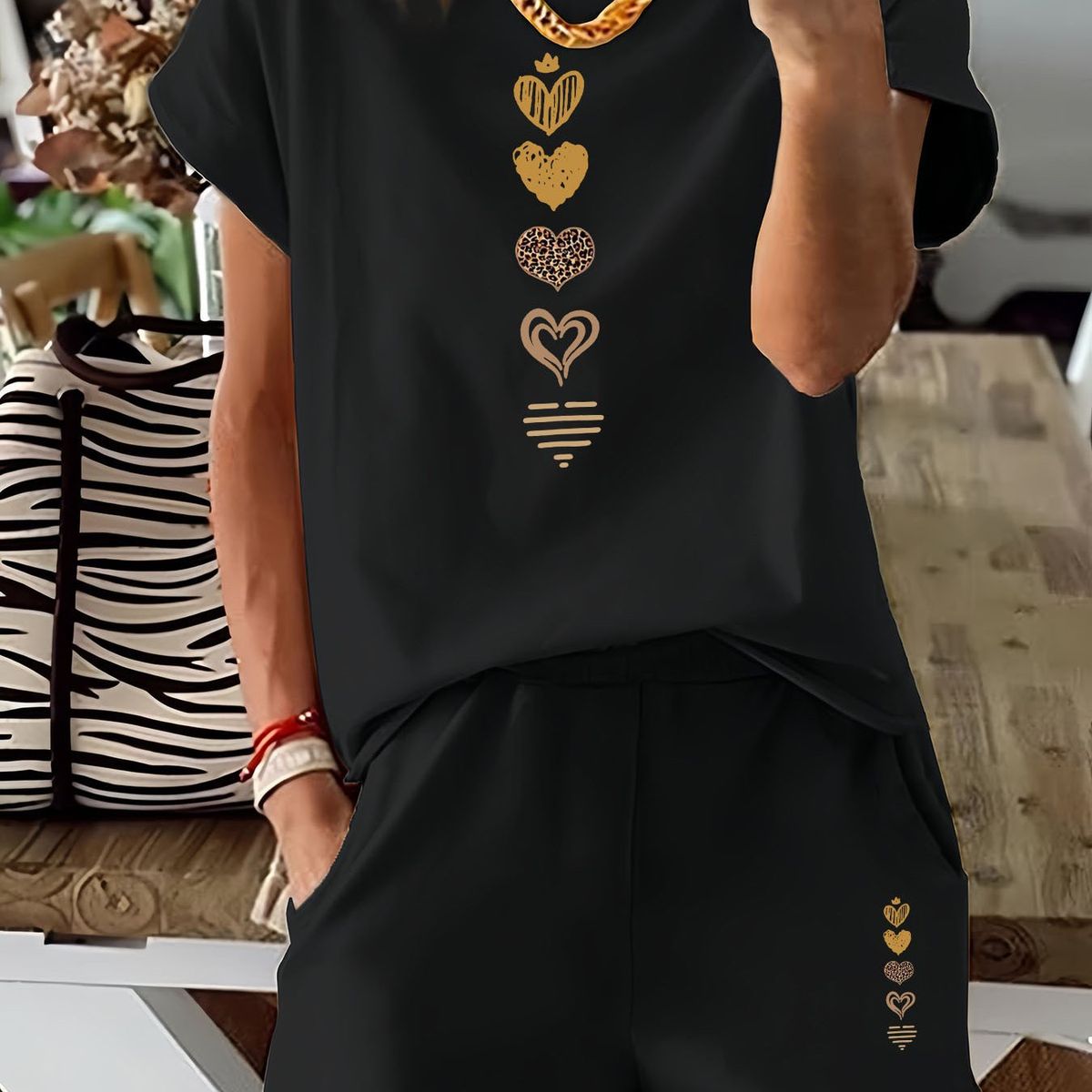 Summer New White Heart-shaped Pattern T-shirt, Casual Printed Round Neck Short Sleeved Top With Elastic Waist Pocket, Women's Two-piece Set-282_ecoleips.com