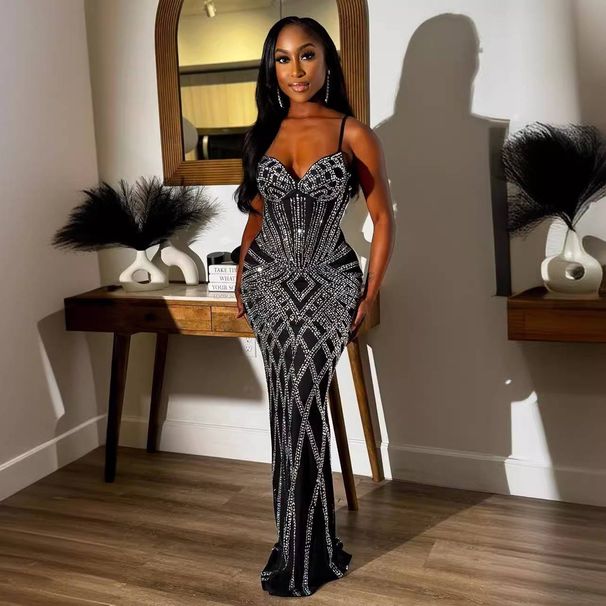 New European And American Sexy And Fashionable Sleeveless Rhinestone Camisole Backless Slim Fit Dress Party Dress_ecoleips.com