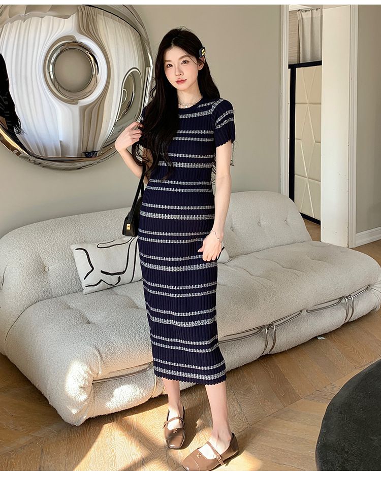 Autumn New Korean Fashion Striped Knitted Sleeve Long Dress For Pregnant Women_ecoleips.com