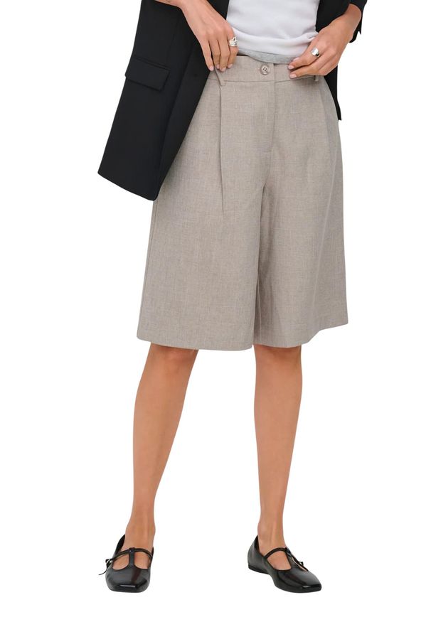Only Shorts DonnahqOVpssHHvMCaa_ecoleips.com
