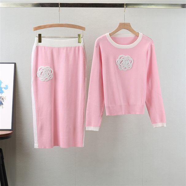Spring Autumn New Camellia Knitted Set For Women Fashionable And Elegant Round Neck Top With Color-Block Bodycon Skirt_ecoleips.com